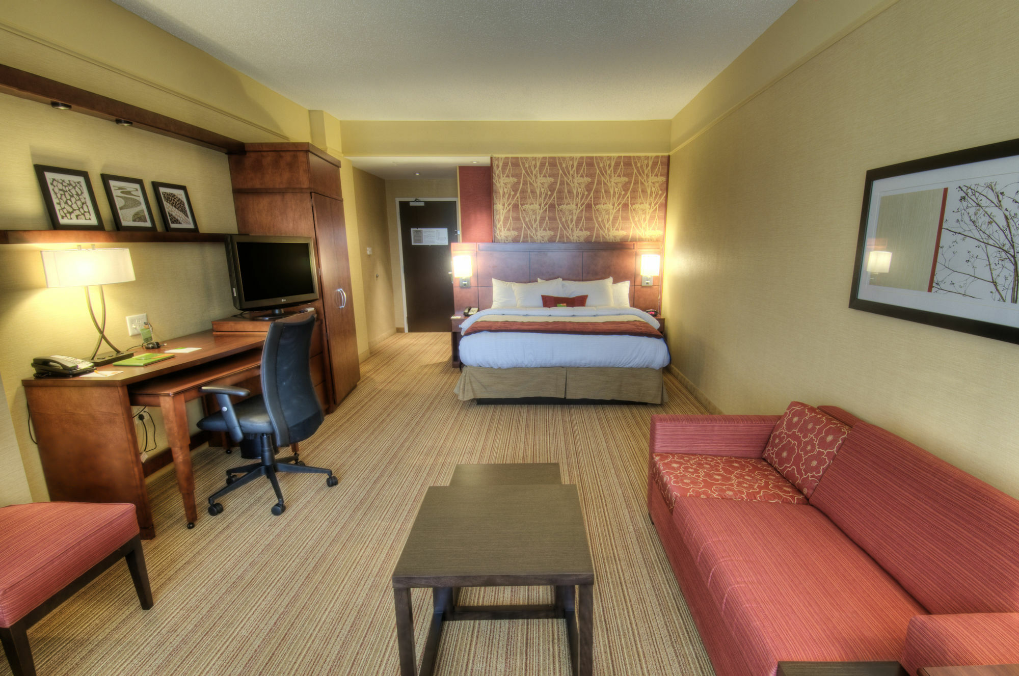 Courtyard By Marriott Greenville Downtown Exteriör bild