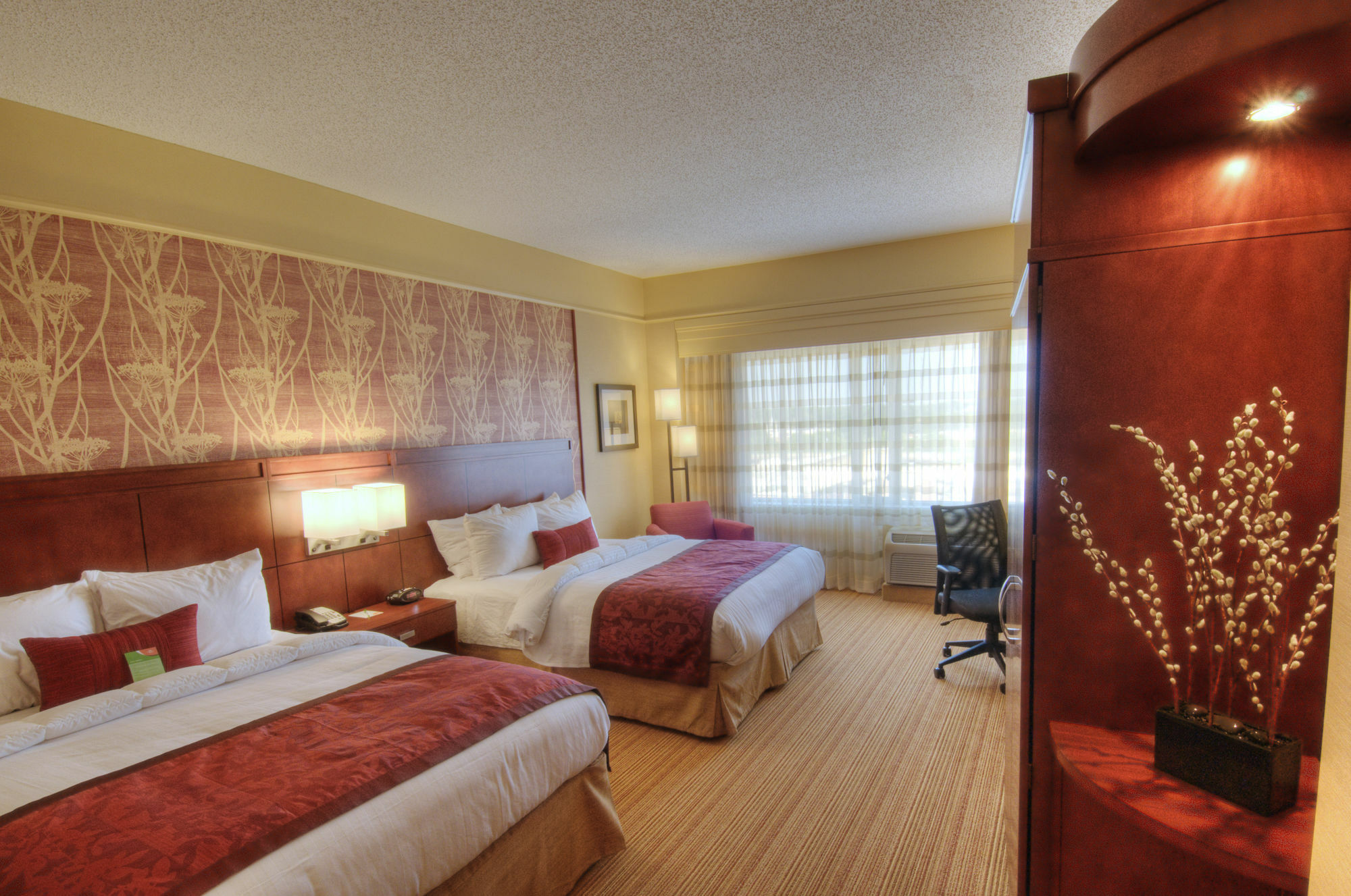 Courtyard By Marriott Greenville Downtown Rum bild